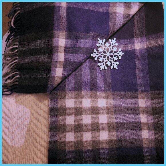 CASHMERE & LAMBSWOOL SCARF GUARANTEED HIGH QUALITY SCOTTISH IMPORT NWT - Picture 7 of 10